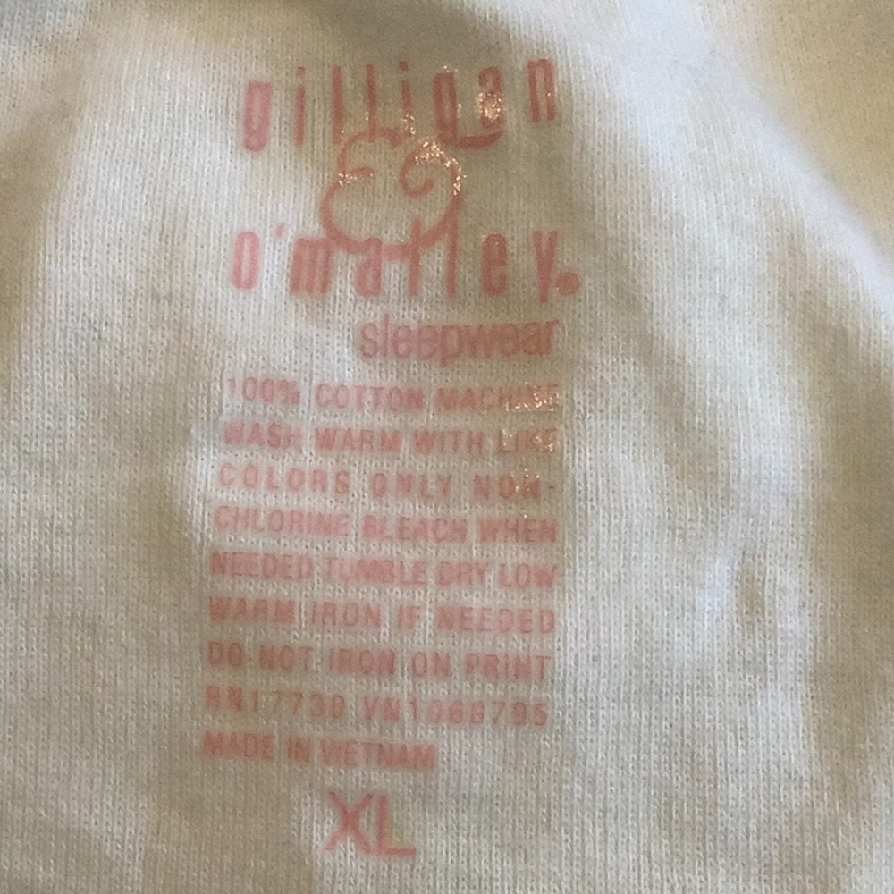4/$12 NWT pajama top - Picture 3 of 3
